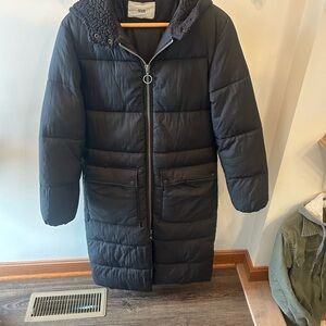 Stylish Black long Puffer Jacket with Hood